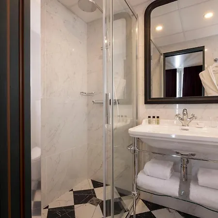 Du Champ De Mars Отель Париж