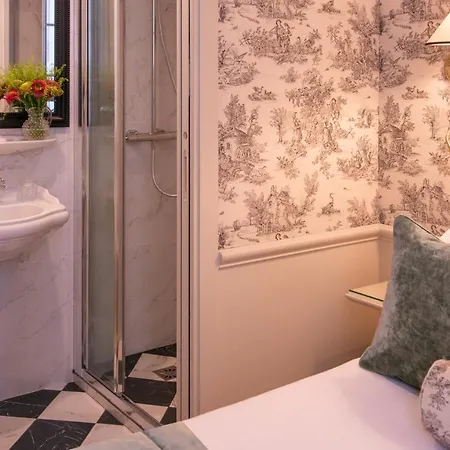 Du Champ De Mars 3* Париж