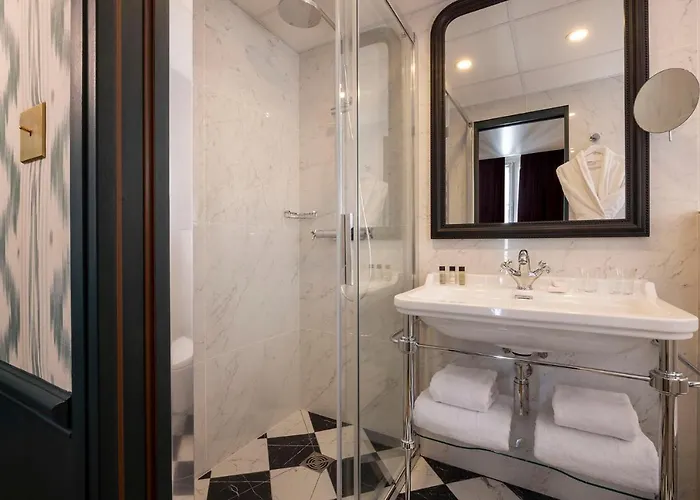 Du Champ De Mars Hotel Parigi