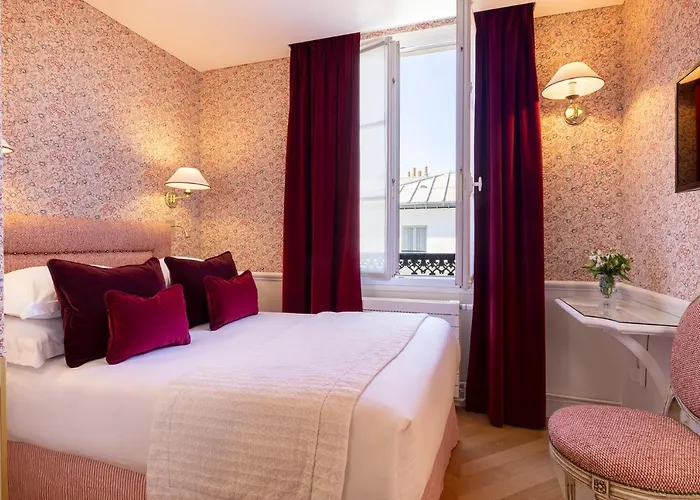 Hotel Du Champ De Mars 3*