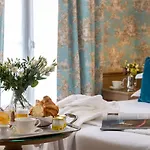 Hotel Du Champ De Mars Paris